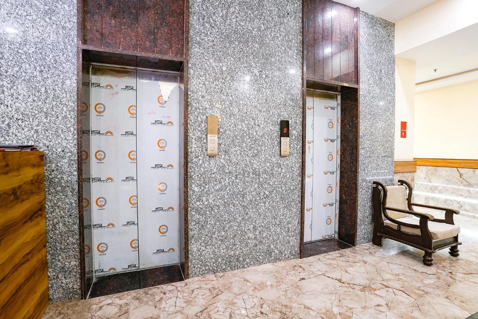 Fabhotel 7 Square - Nr Bkc Мумбаи Экстерьер фото